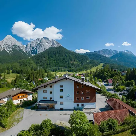 Das Alpspitz 3*